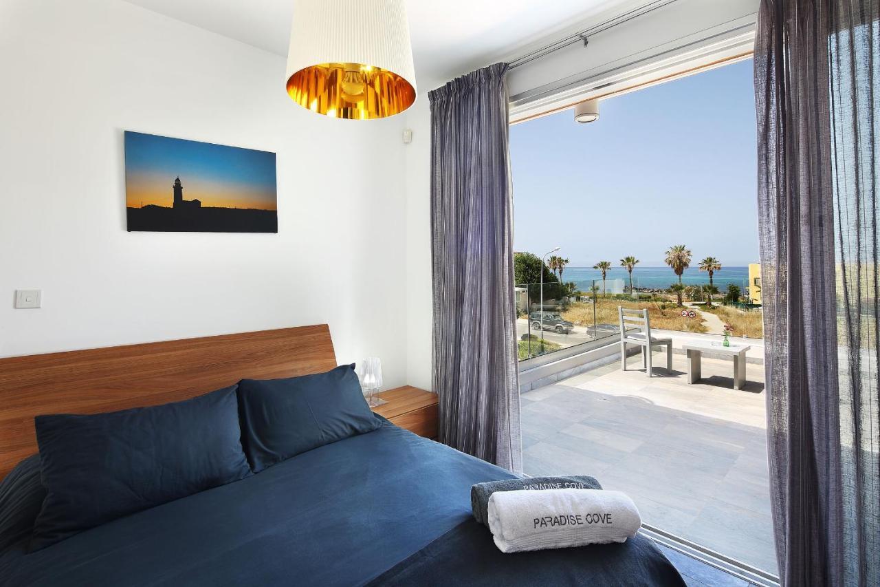 Paradise Cove Luxurious Willa Pafos