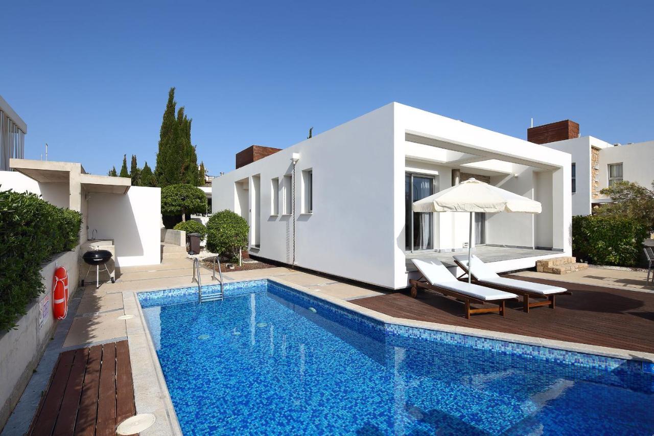 Willa Paradise Cove Luxurious Pafos