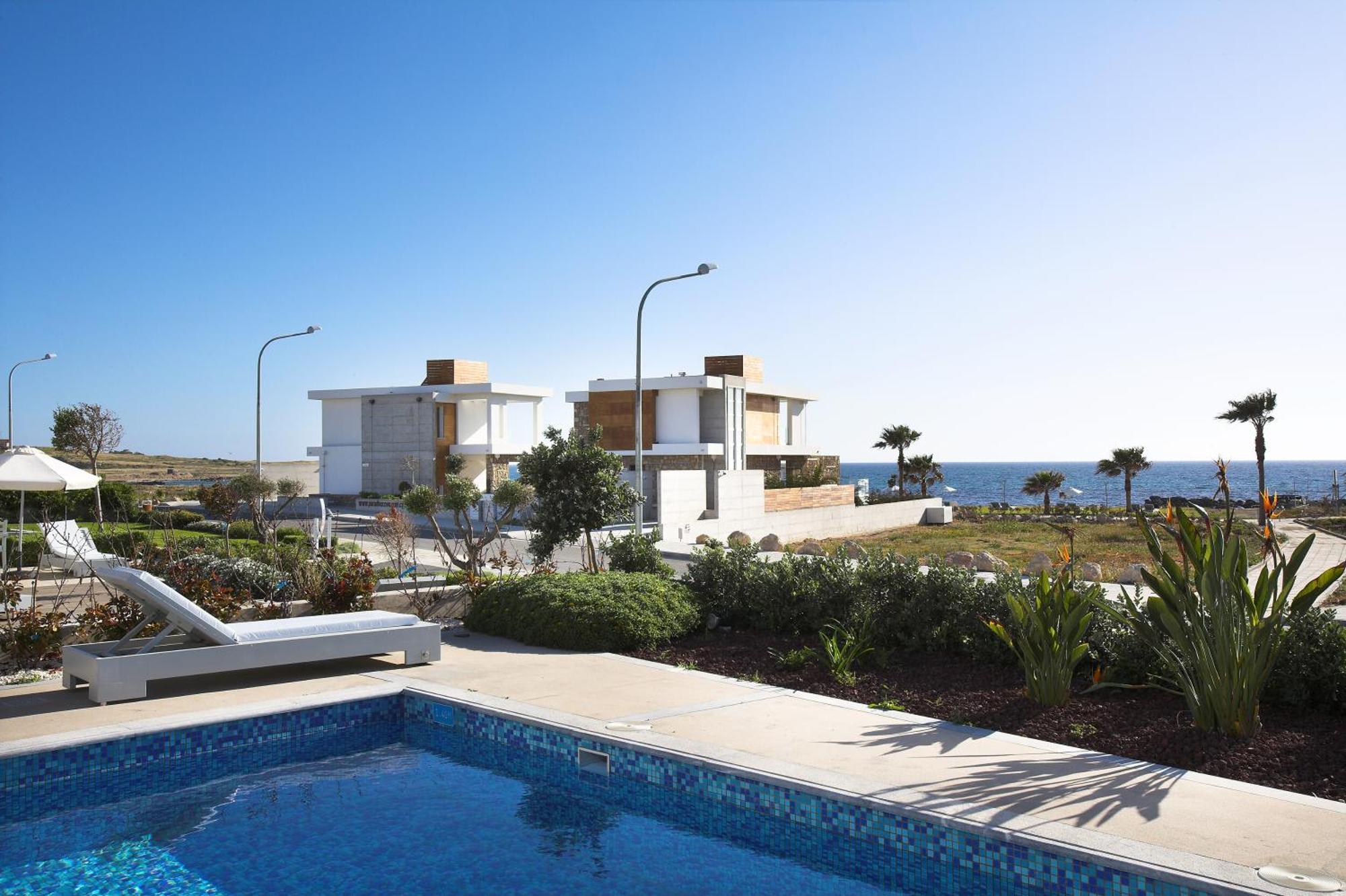 Willa Paradise Cove Luxurious *